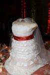 headless bride wedding cake