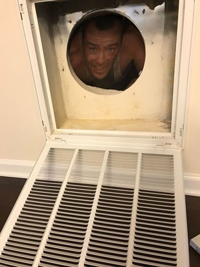 bruce willis all up in your vent