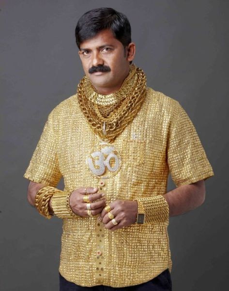 is it gold in here or is it just me?, bling, shirt, necklace, rings