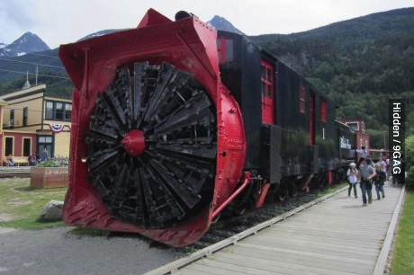 wtf, snow plow train