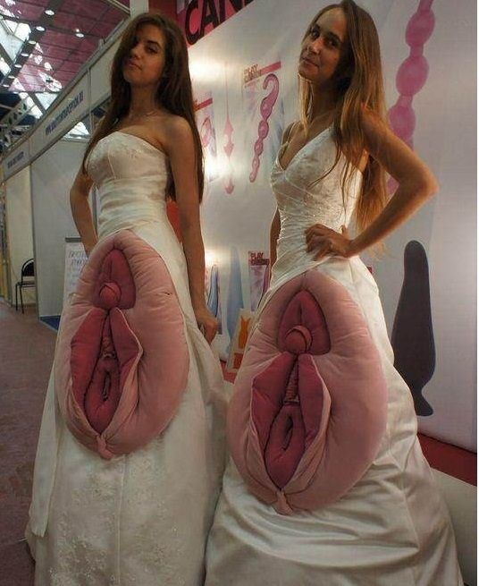 wedding dress, wtf, fail, ugly, vagina