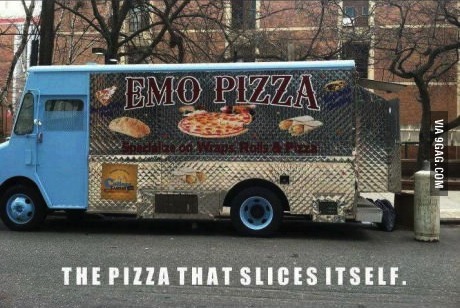 emo pizza, the pizza that slices itself