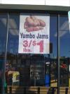 jumbo yams, yunbom jams, spelling, sign, grocery store, fail
