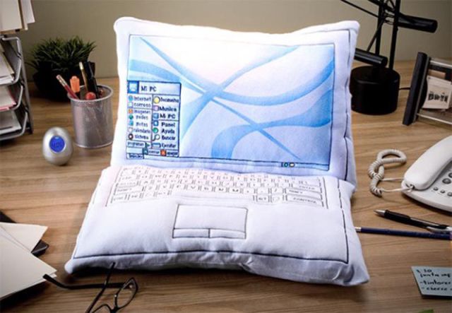 heated laptop pillow for cats, product