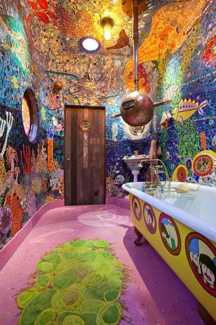 coolest bathroom ever, psychedelic, cool, colorful, win