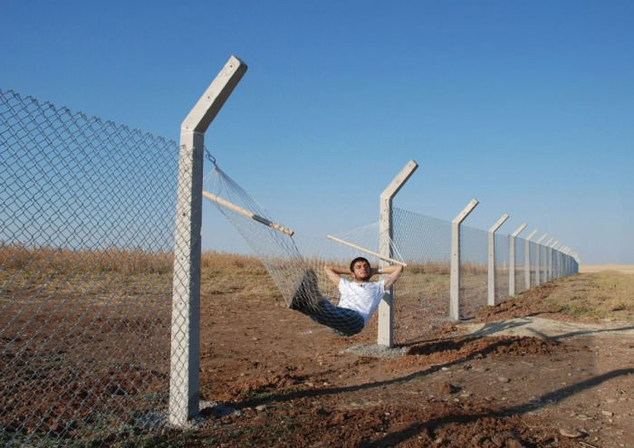 border security, hammock, fence
