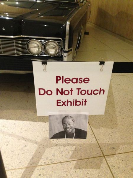 museum, car, exhibit, please do not touch