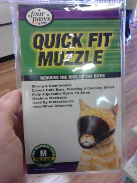 quick fit cat muzzle blinds it's target, product, wtf, fail