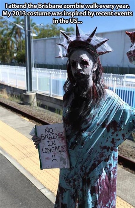 no brains in congress, statue of liberty zombie, costume, win