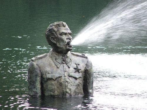statue, water fountain, wtf