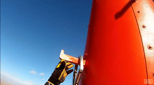 gif, perfect loop, climbing a tower