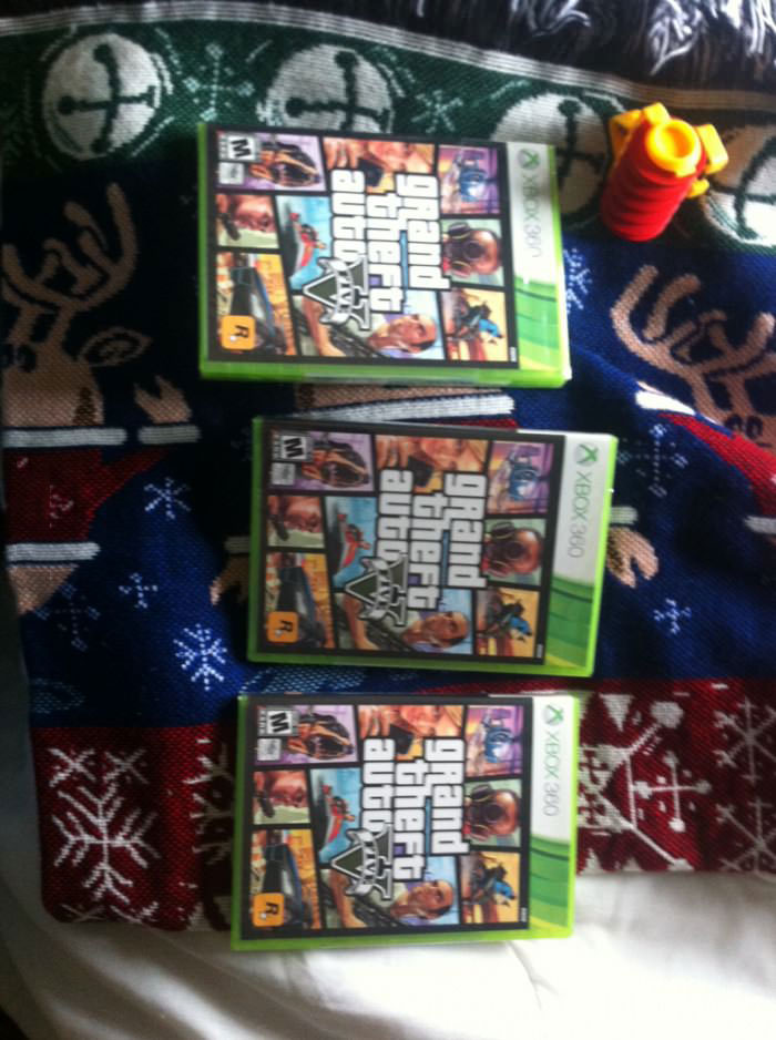 lack of communication regarding a christmas gift, gta v