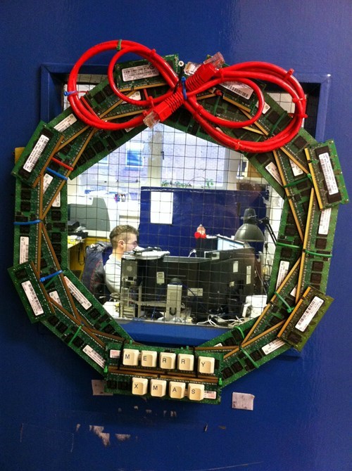christmas geek for geeks, ram, cable, keys