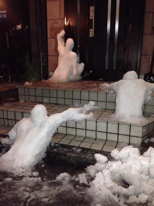 zombie snowmen, lol