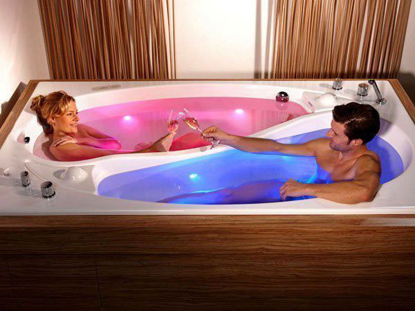 friendzone hot tub