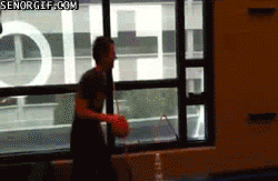 guy dunks basketball on arcade game net and breaks everything, fail, lol