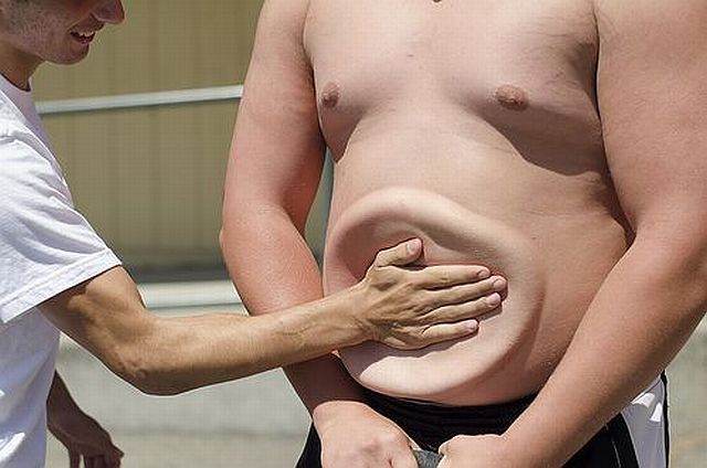 slapping a fat man's stomach, timing