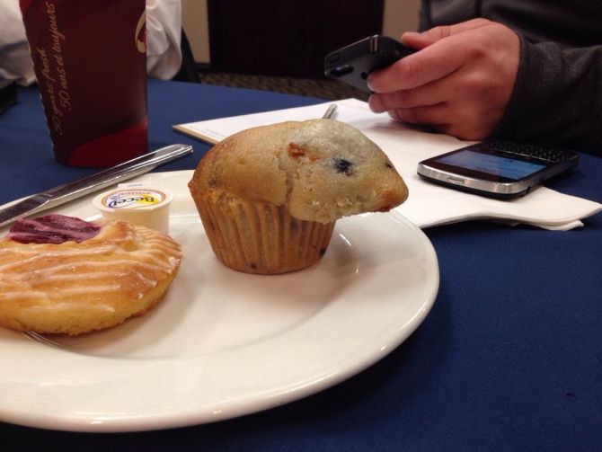 this muffin totallylookslike a mouse