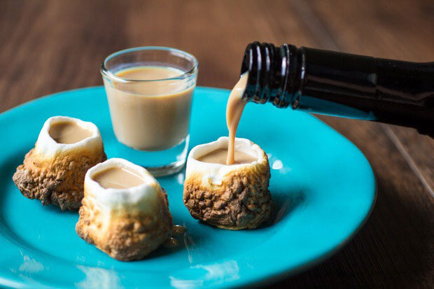 toasted marshmallow shot glasses with baileys