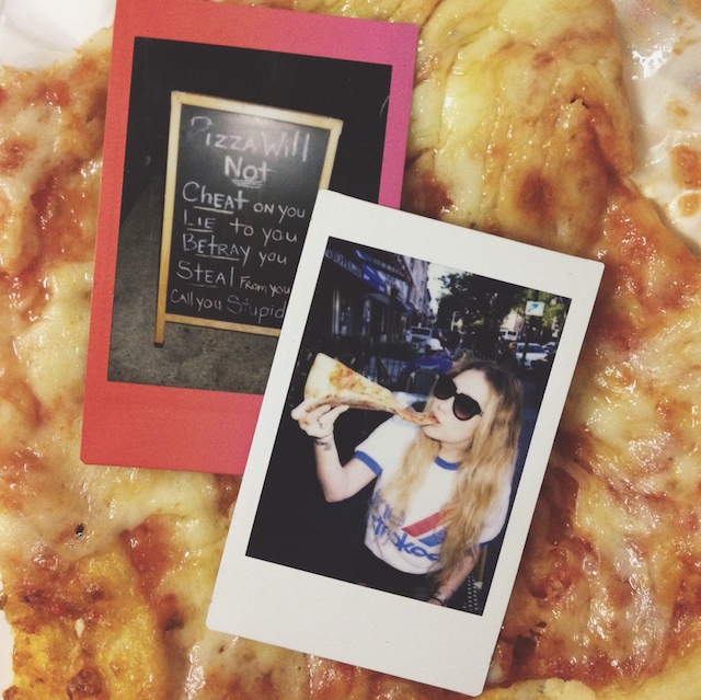 scrapbook: hot girls eating pizza edition