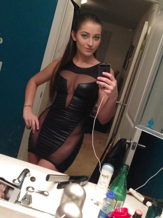 sexy dress selfie