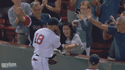 woman gets her own beer to the face when fan accidentally hits her, fail, baseball