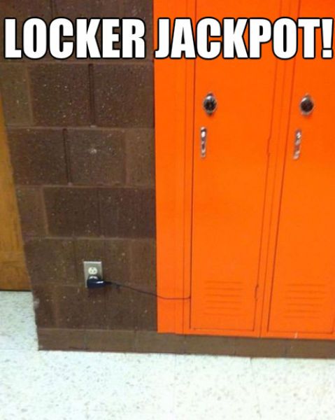 locker jackpot, charger wire going into locker