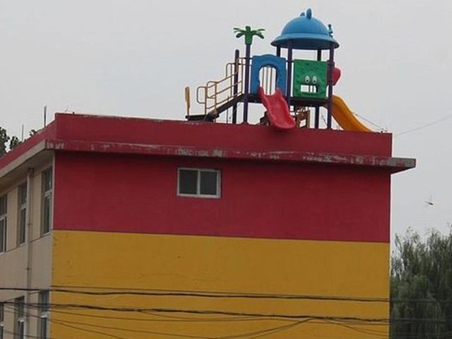 the worst place to put a children's playground ever, wtf, fail