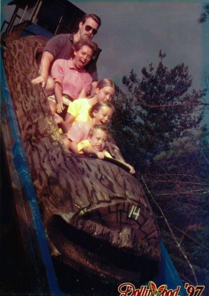 kids' face on log run rid eat theme park