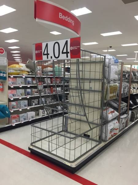 404 sale not found, empty bedding display