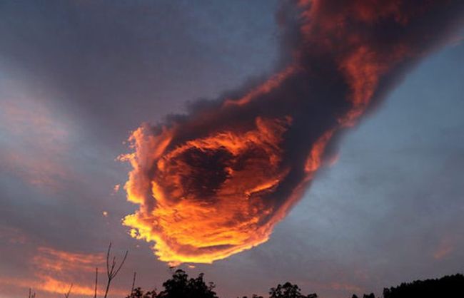 i really hope that's a cloud, fireball cloud