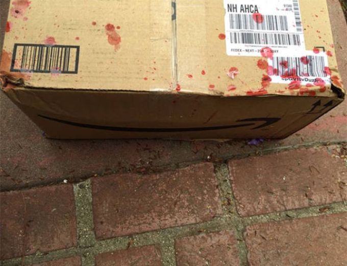 blood on my package, delivery fail, wtf
