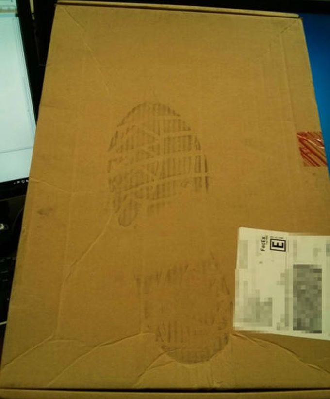 boot on the bottom of package, delivery fail