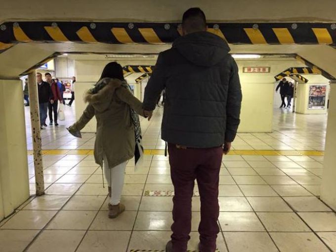 russian subway is not tall person friendly