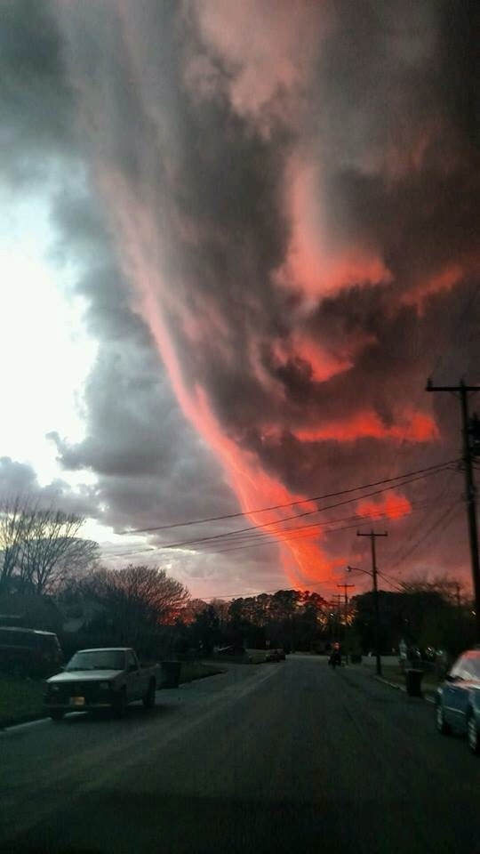 smoke from a house fire creates spooky face in sky