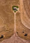 farm house photograph optical illusion