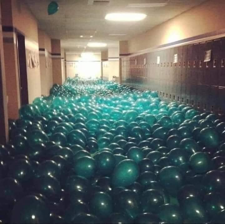 balloons as happiness, students write name on balloon, they are given 5 minutes to find their balloon, no one finds it, then each student is asked to pick up a balloon and give it to its owner, everyone gets it
