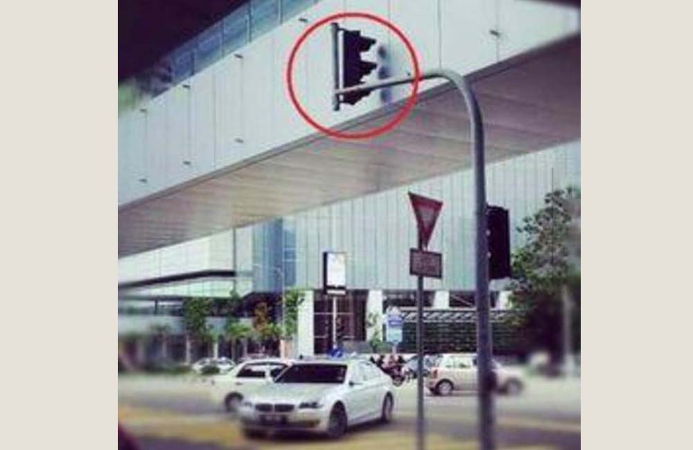 installing a working traffic system, fail, you had one job