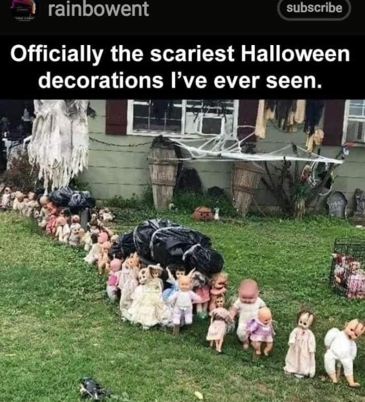 officially the scariest halloween decorations i've ever seen
