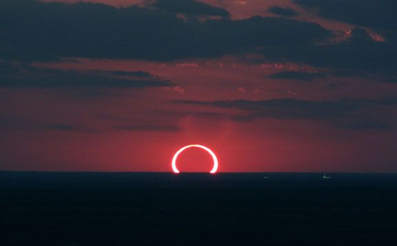 when a sunset and a solar eclipse happen at the same time